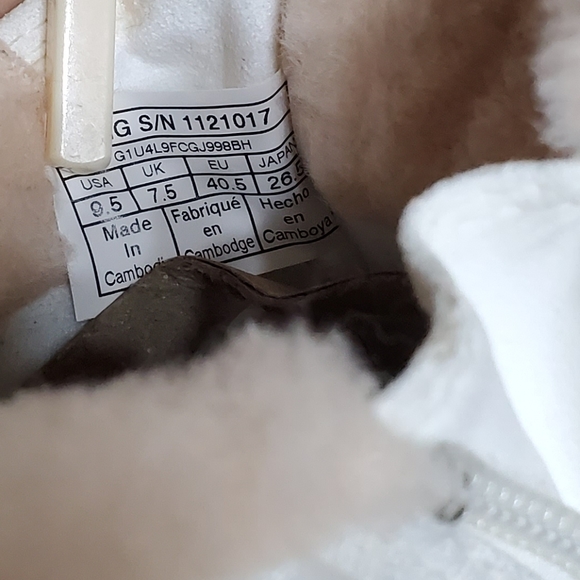 UGG Plush Lakesider snow boots, White, NWOB - Picture 8 of 14
